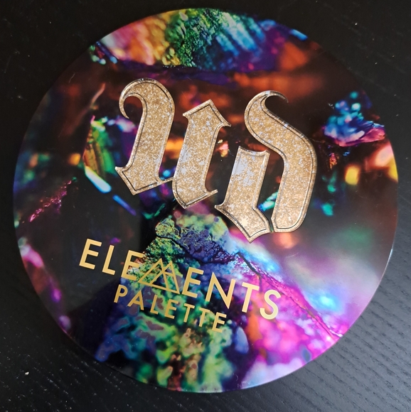 Urban Decay Elements Palette - Picture 3 of 3